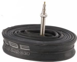 Schwalbe bnb SV15 18/28-622/630 fv 40mm Zwart